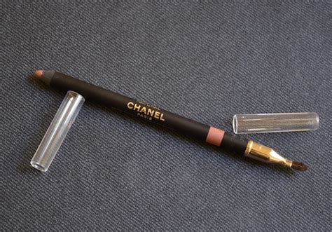 chanel levres 34|Chanel le crayon levres.